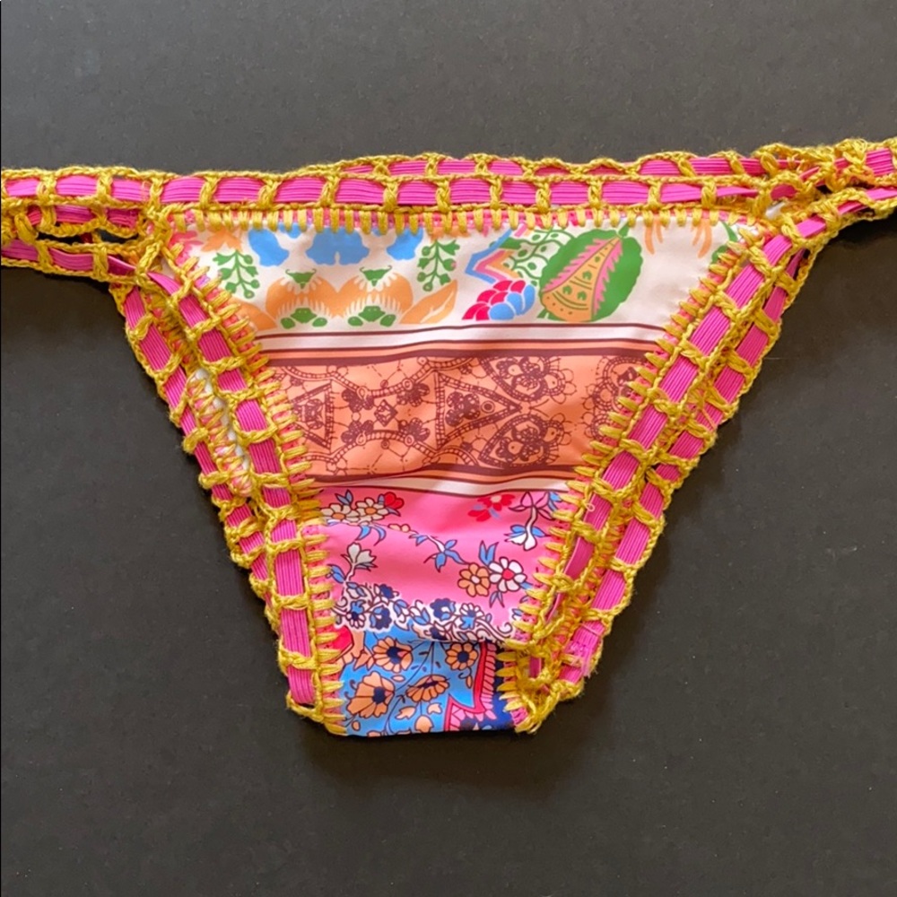 Floral Patter Missguided Bikini Bottoms